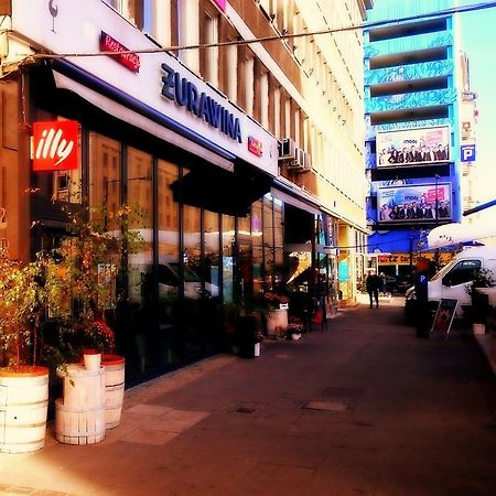 Wdj Hostel Warszawa Eksteriør bilde