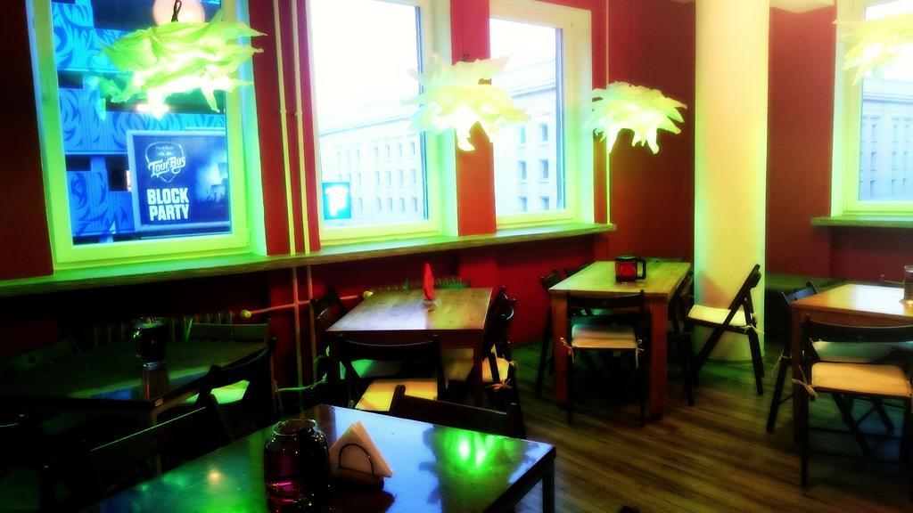 Wdj Hostel Warszawa Eksteriør bilde