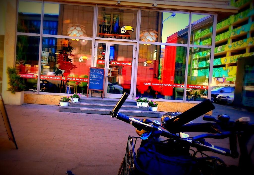 Wdj Hostel Warszawa Eksteriør bilde